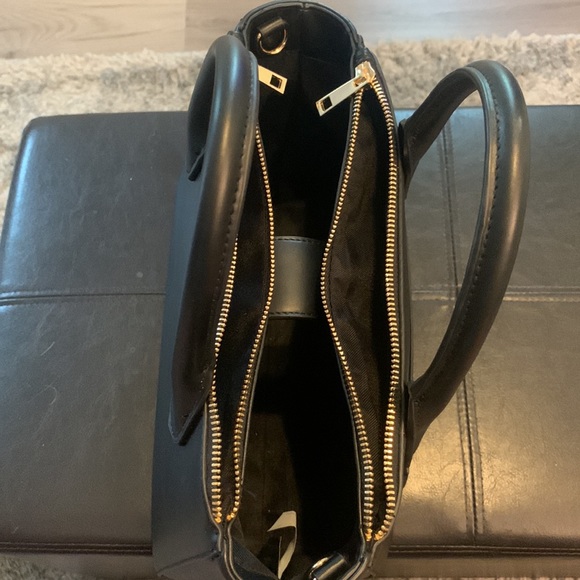 Black Purse brand new condition! - Picture 2 of 3